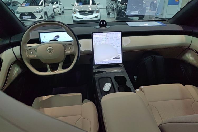 Used Nio ET5T 2024 75kWh Touring Center Console