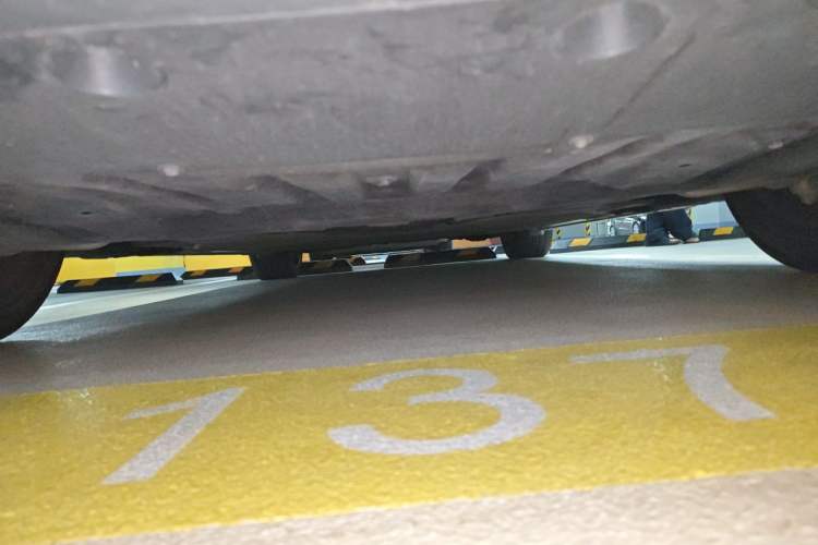 Used Nio ET5T 2024 75kWh Touring Chassis Front