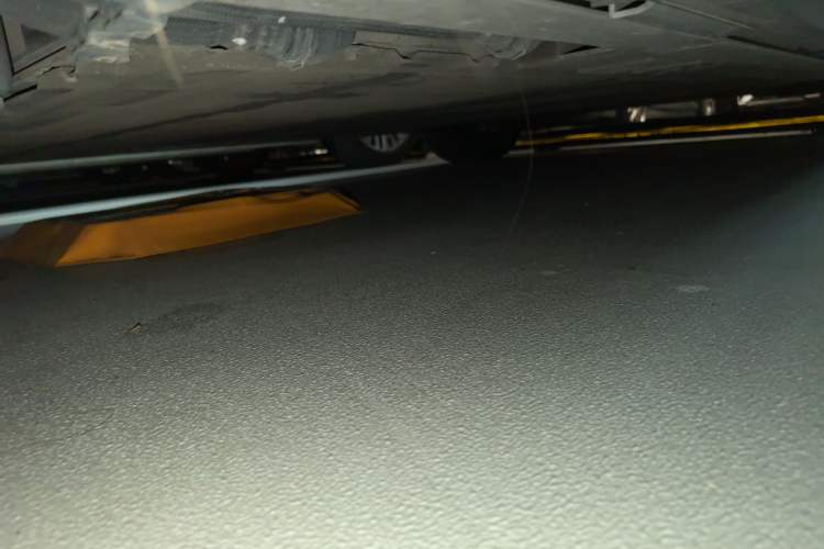Used Nio ET5T 2024 75kWh Touring Chassis Front Left