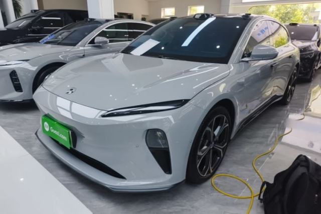 Used Nio ET5T 2024 75kWh Touring