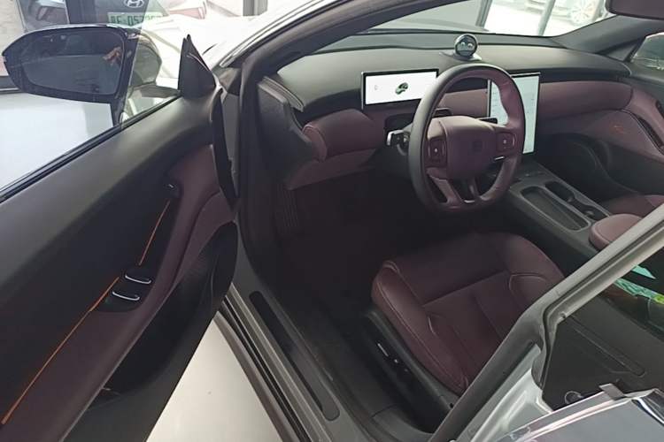Used Nio ET5T 2024 75kWh Touring Driver Seat