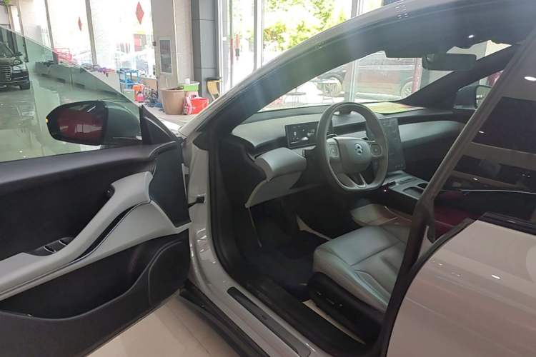 Used Nio ET5T 2024 75kWh Touring Driver Seat