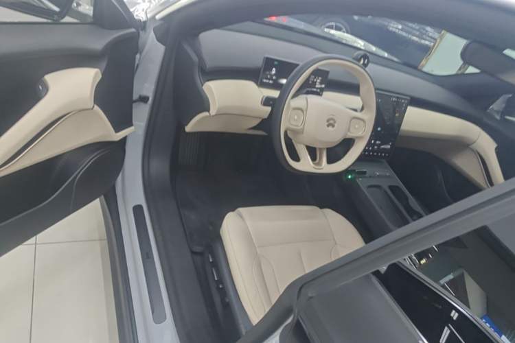 Used Nio ET5T 2024 75kWh Touring Driver Seat