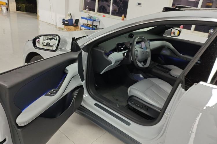 Used Nio ET5T 2024 75kWh Touring Driver Seat