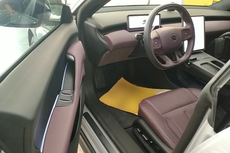 Used Nio ET5T 2024 75kWh Touring Driver Seat