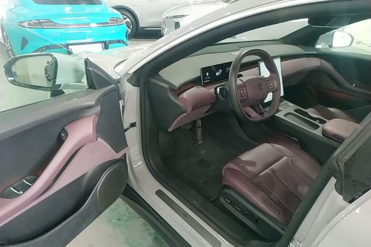 Used Nio ET5T 2024 75kWh Touring Driver Seat