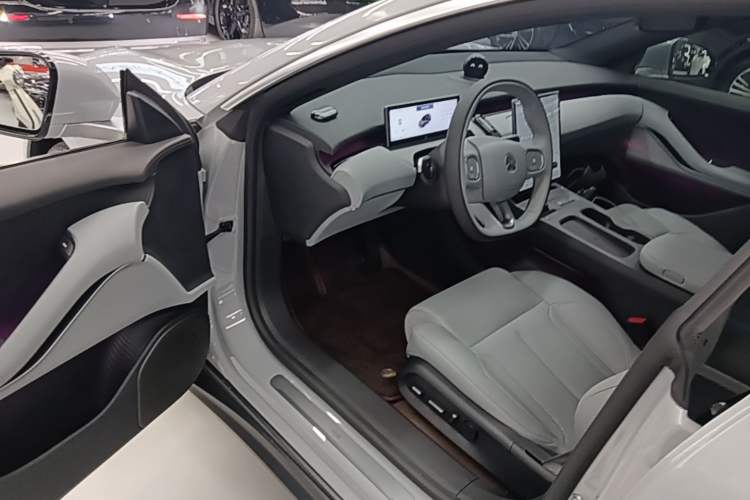 Used Nio ET5T 2024 100kWh Touring Driver Seat