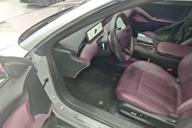 Used Nio ET5T 2024 100kWh Touring Driver Seat
