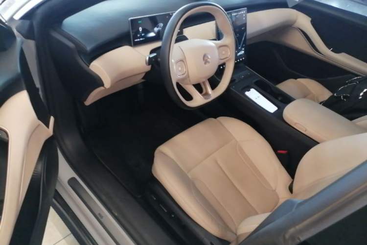 Used Nio ET5T 2024 75kWh Touring Driver Seat