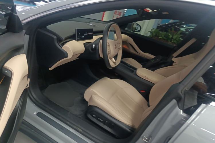 Used Nio ET5T 2024 75kWh Touring Driver Seat
