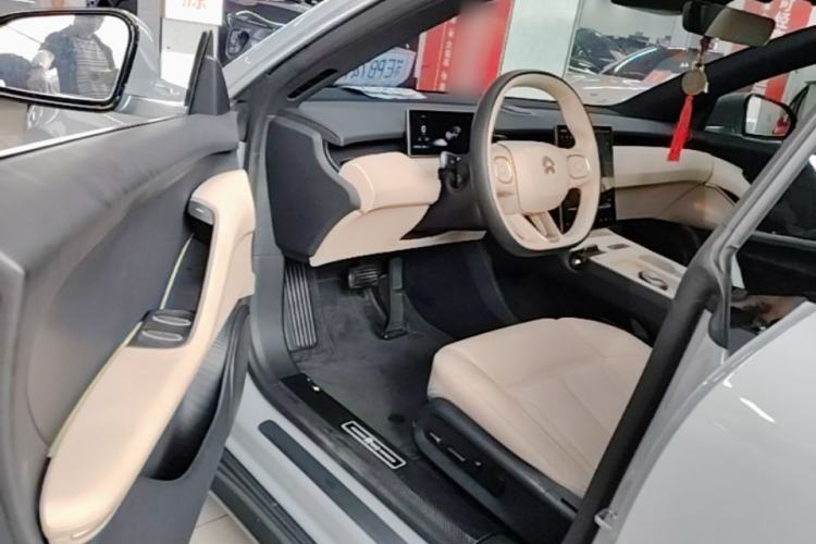 Used Nio ET5T 2024 75kWh Touring Driver Seat