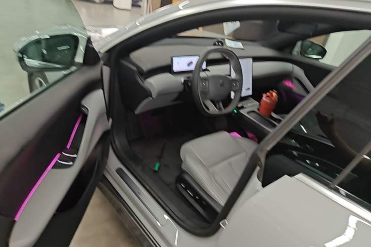 Used Nio ET5T 2024 75kWh Touring Driver Seat