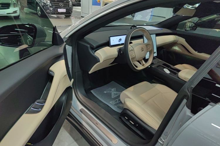 Used Nio ET5T 2024 75kWh Touring Driver Seat