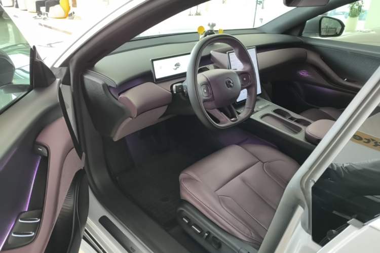 Used Nio ET5T 2024 75kWh Touring Driver Seat