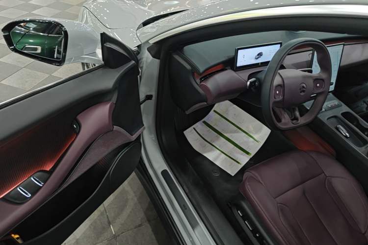 Used Nio ET5T 2024 75kWh Touring Driver Seat