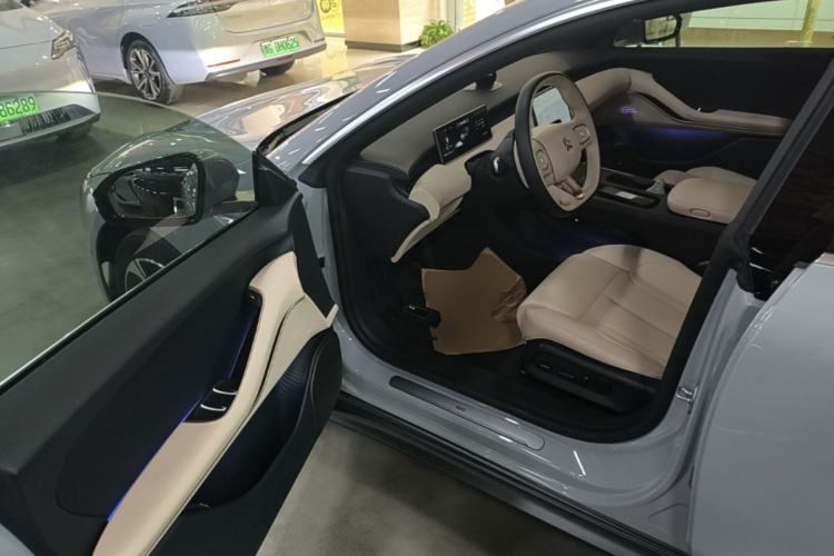 Used Nio ET5T 2024 75kWh Touring Driver Seat