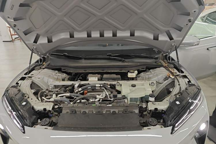 Used Nio ET5T 2024 75kWh Touring Engine Bay