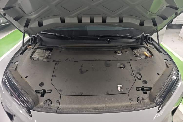 Used Nio ET5T 2024 75kWh Touring Engine Bay