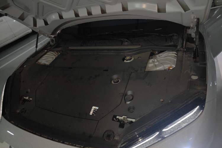 Used Nio ET5T 2024 75kWh Touring Engine Bay Left