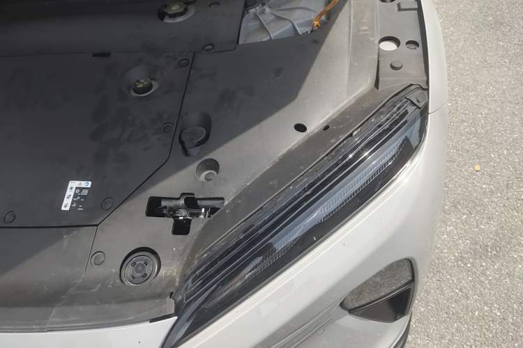 Used Nio ET5T 2024 75kWh Touring Engine Bay Left