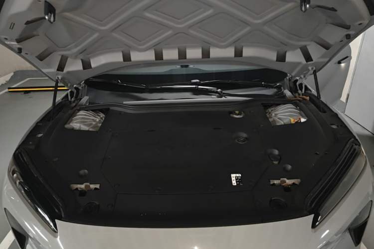 Used Nio ET5T 2024 75kWh Touring Engine Bay