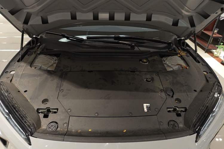 Used Nio ET5T 2024 75kWh Touring Engine Bay