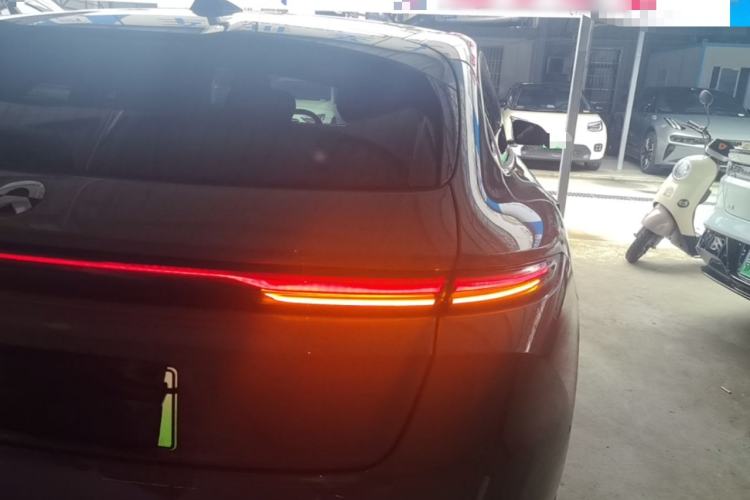 Used Nio ET5T 2024 75kWh Touring Exterior 1