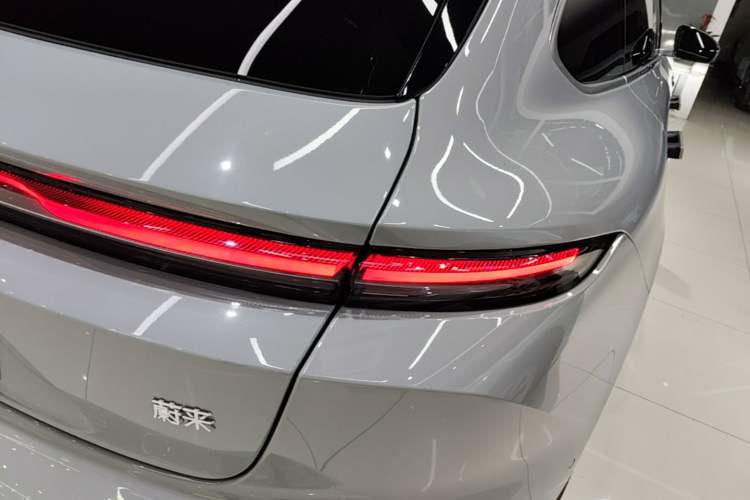 Used Nio ET5T 2024 75kWh Touring Exterior 1