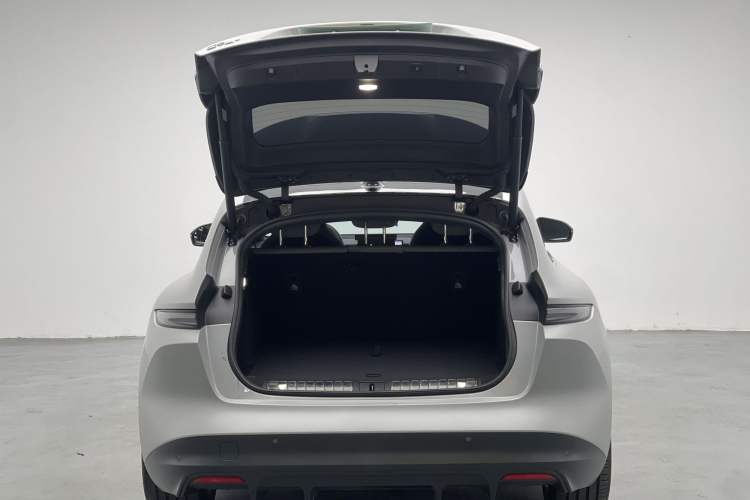 Used Nio ET5T 2024 75kWh Touring Exterior 10