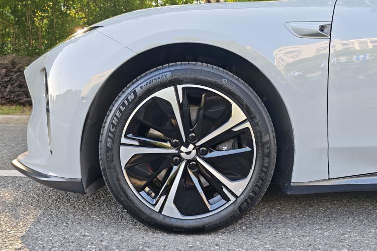 Used Nio ET5T 2024 75kWh Touring Exterior 12