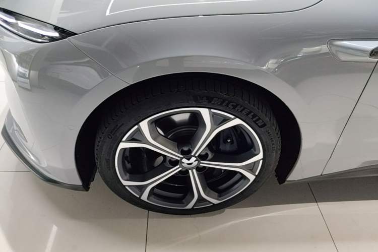 Used Nio ET5T 2024 75kWh Touring Exterior 2