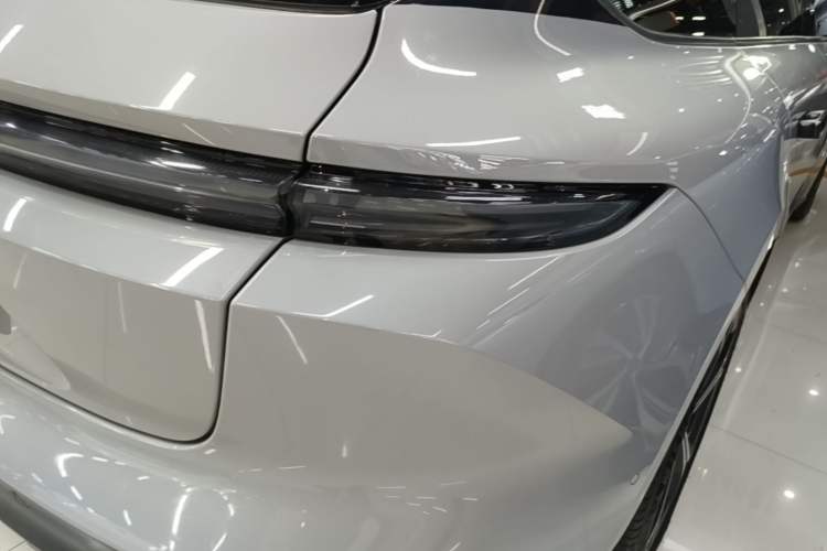 Used Nio ET5T 2024 75kWh Touring Exterior 3