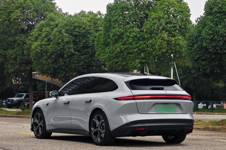 Used Nio ET5T 2024 75kWh Touring Exterior 4