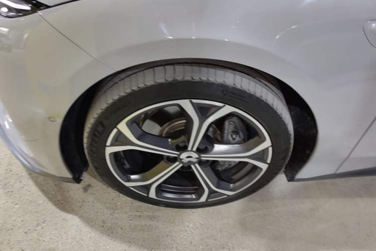 Used Nio ET5T 2024 75kWh Touring Exterior 4