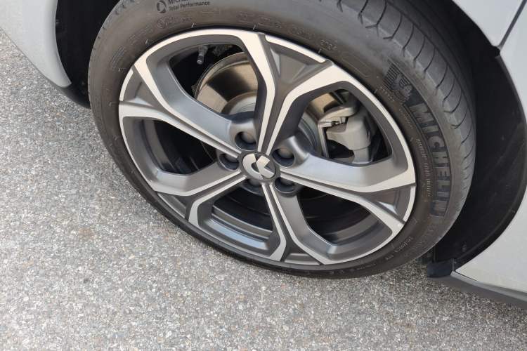 Used Nio ET5T 2024 75kWh Touring Exterior 5