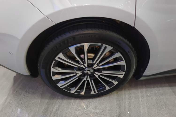 Used Nio ET5T 2024 75kWh Touring Exterior 5