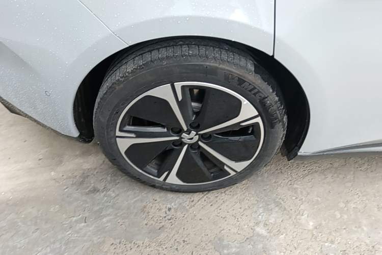 Used Nio ET5T 2024 75kWh Touring Exterior 5