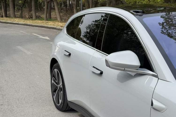 Used Nio ET5T 2024 75kWh Touring Exterior 6