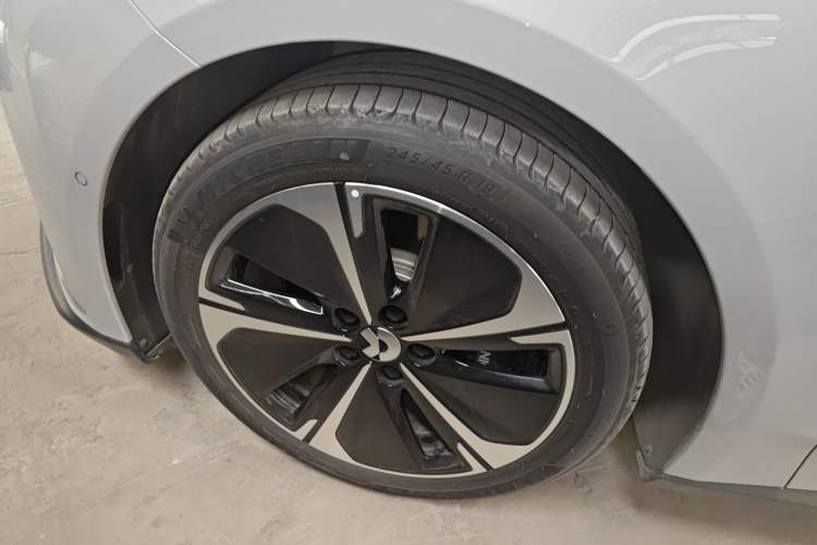 Used Nio ET5T 2024 75kWh Touring Exterior 7