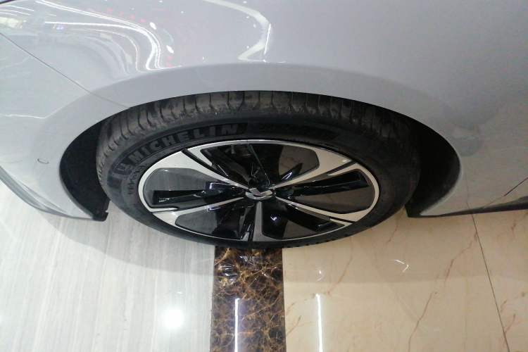 Used Nio ET5T 2024 75kWh Touring Exterior 7