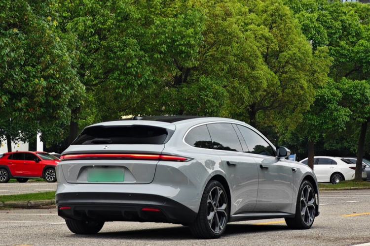 Used Nio ET5T 2024 75kWh Touring Exterior 7