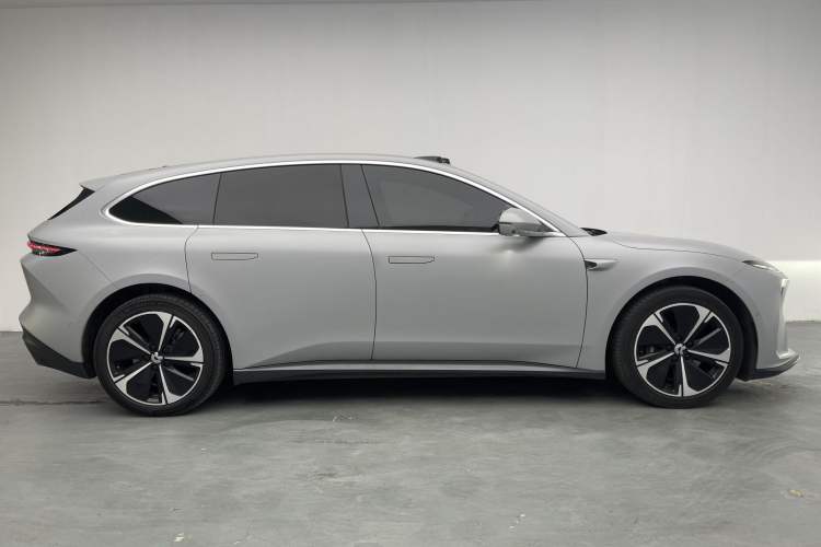 Used Nio ET5T 2024 75kWh Touring Exterior 7