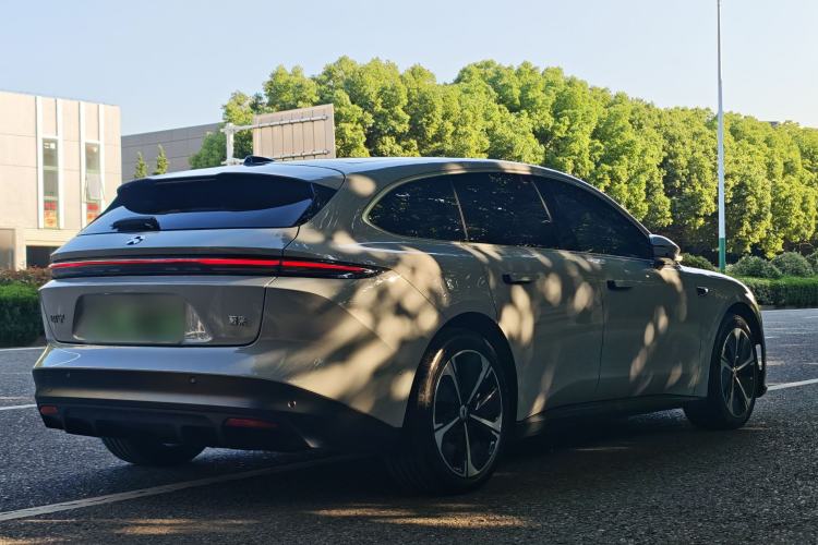 Used Nio ET5T 2024 75kWh Touring Exterior 8