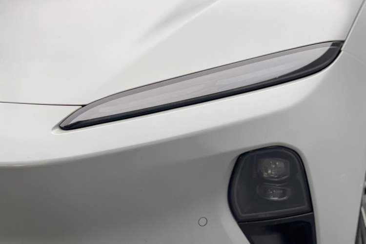 Used Nio ET5T 2024 75kWh Touring Exterior 9