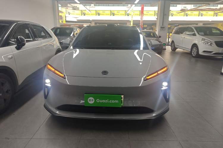 Used Nio ET5T 2024 75kWh Touring Front