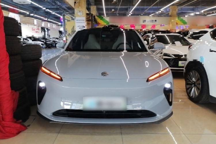 Used Nio ET5T 2024 75kWh Touring Front
