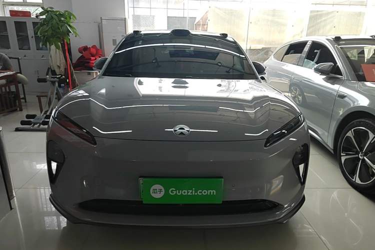 Used Nio ET5T 2024 75kWh Touring Front
