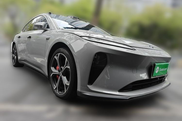 Used Nio ET5T 2024 75kWh Touring Front Right 45 Deg