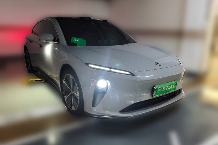 Used Nio ET5T 2024 75kWh Touring Front Right 45 Deg
