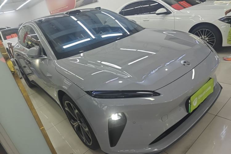 Used Nio ET5T 2024 75kWh Touring Front Right 45 Deg